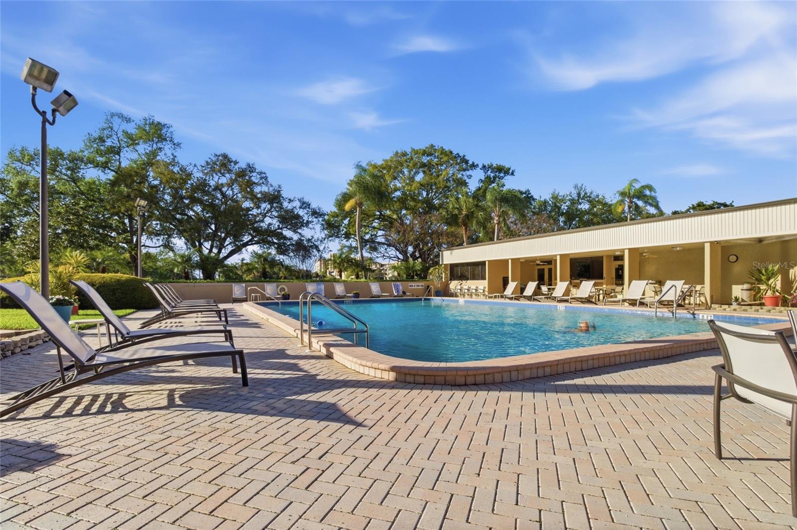 2616 Cove Cay Dr #502, Clearwater, FL 33760