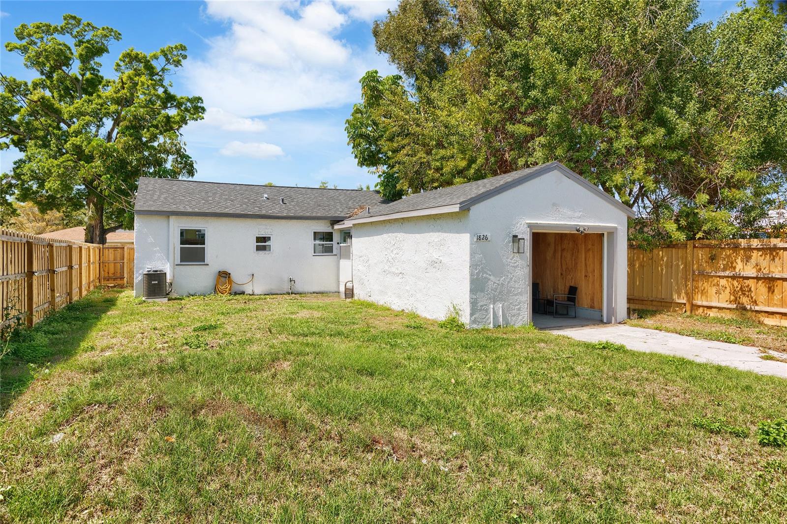 1826 30th St S, St Petersburg, FL 33712