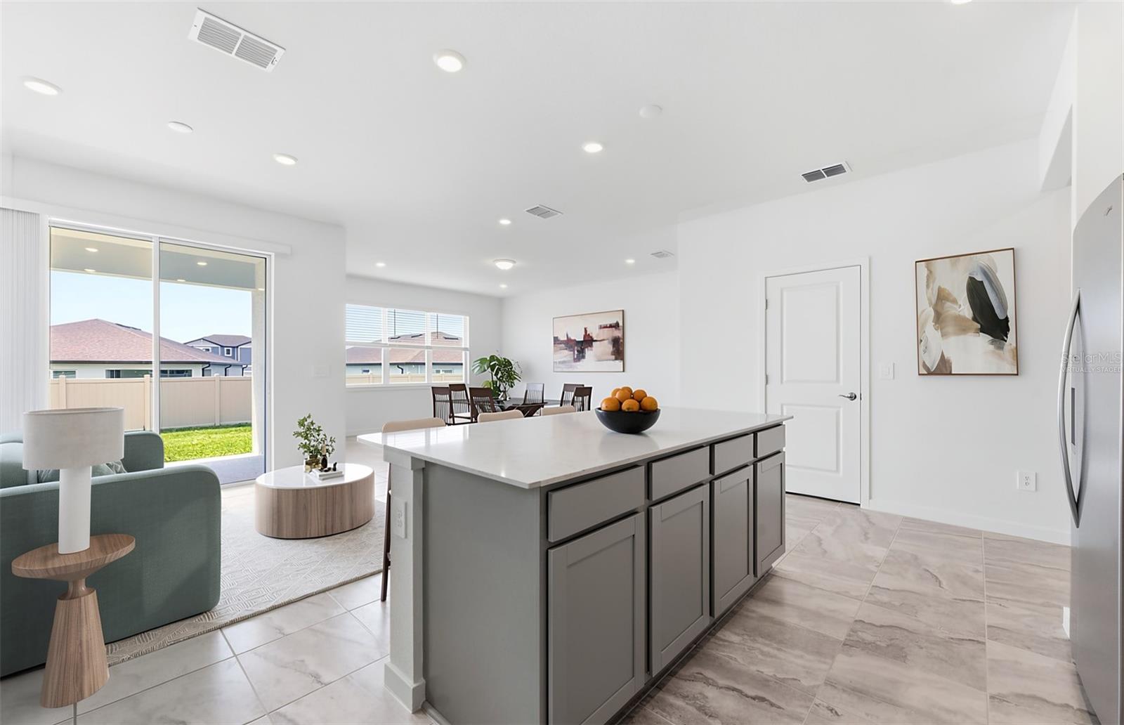 9804 Redwood Heights Loop, Thonotosassa, FL 33592