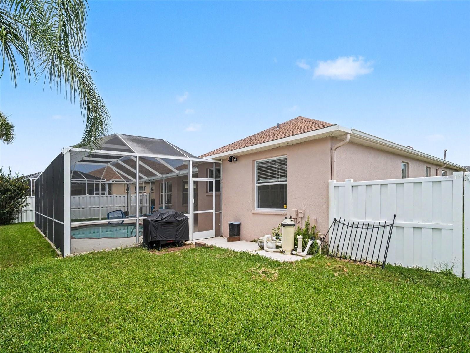 535 Planters Manor Way, Bradenton, FL 34212