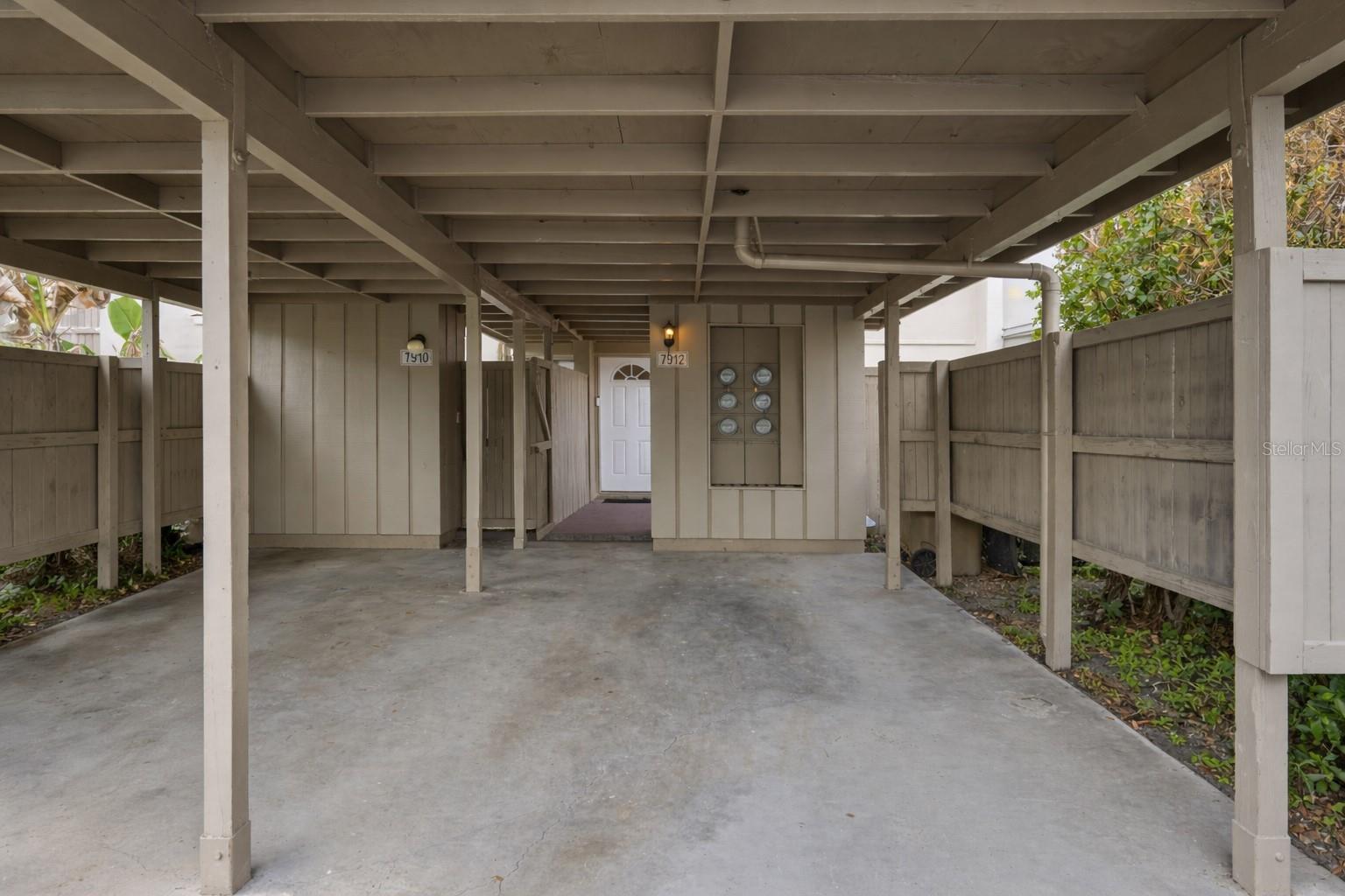 7912 Cedar Dr #7912, Temple Terrace, FL 33637