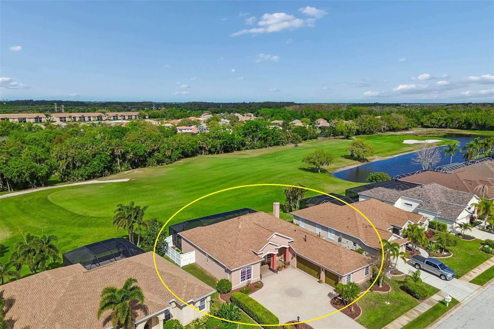 566 Planters Manor Way, Bradenton, FL 34212