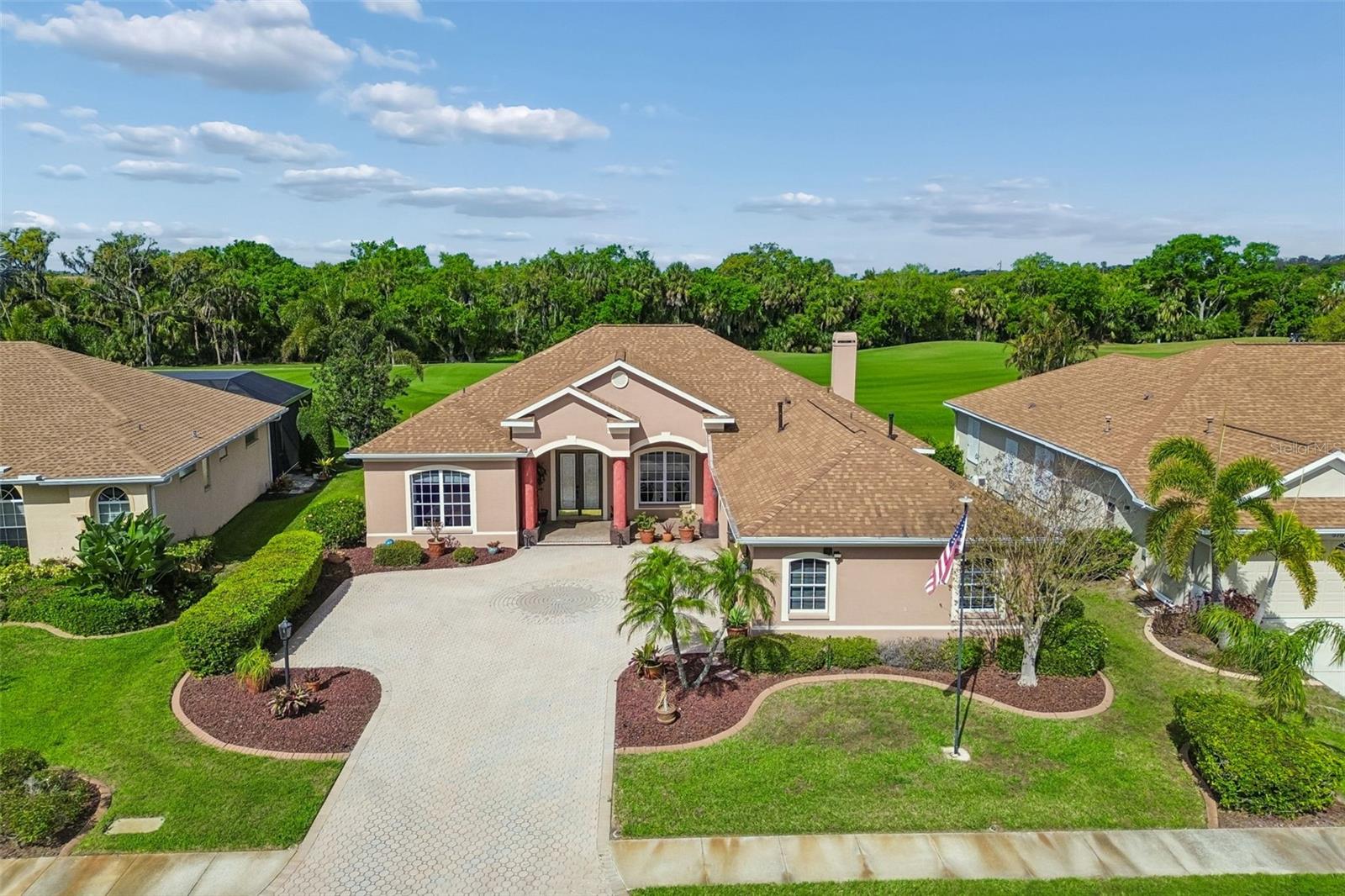 566 Planters Manor Way, Bradenton, FL 34212