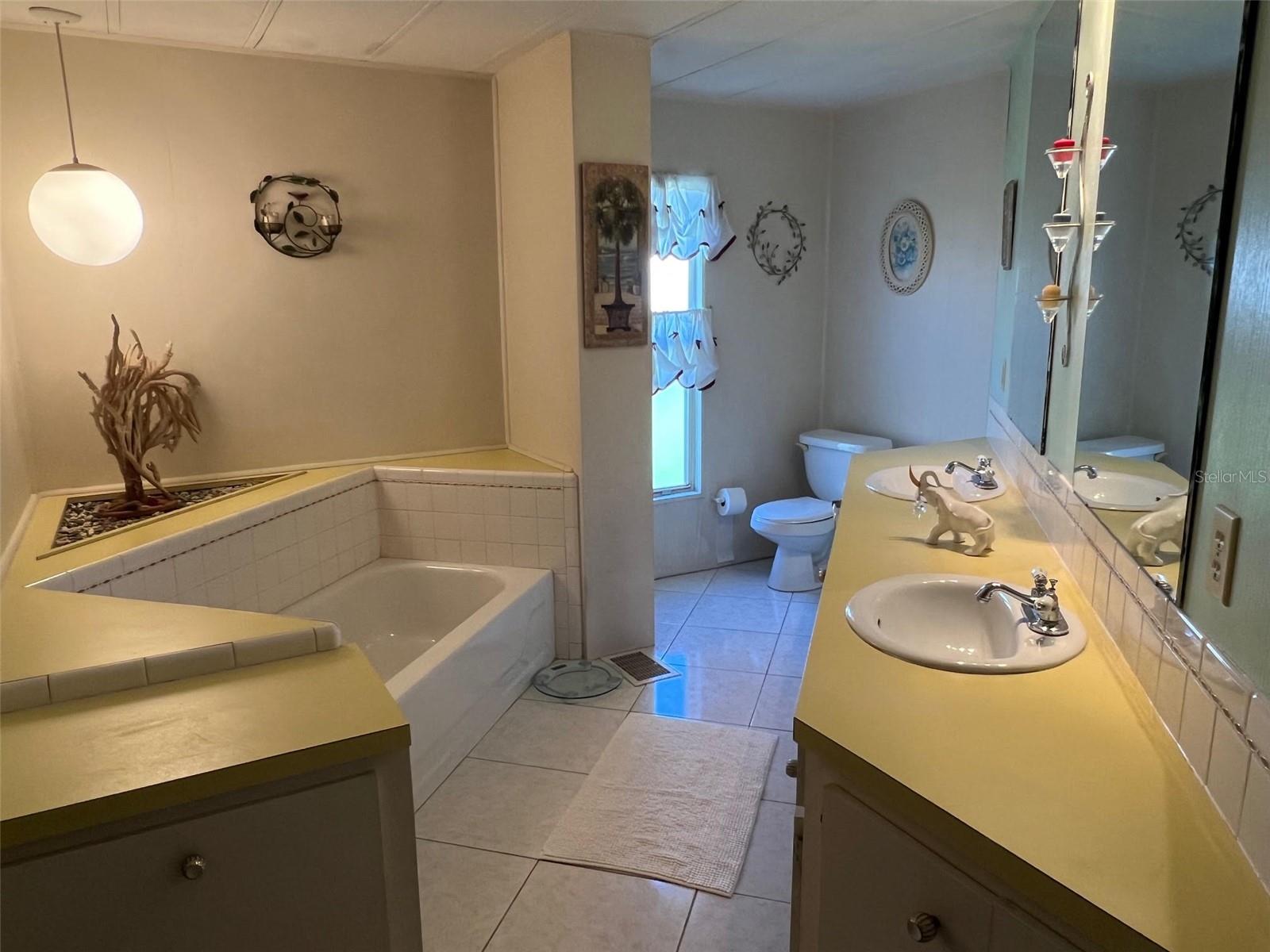 29250 Us Highway 19 N #135, Clearwater, FL 33761