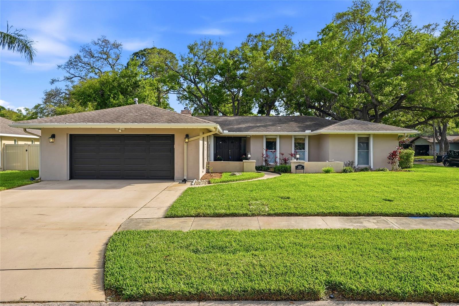 2207 Willowbrook Dr, Clearwater, FL 33764