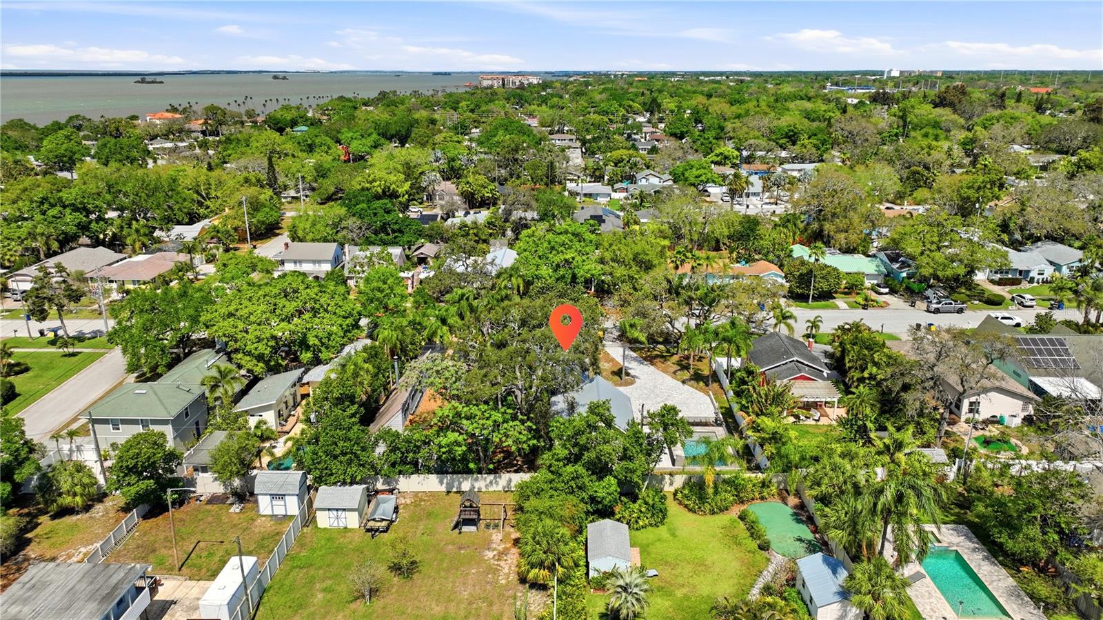 1109 Charles St, Clearwater, FL 33755