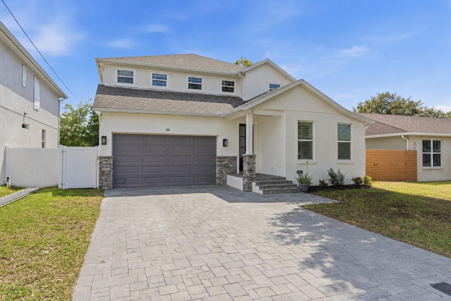 2510 W Carmen St, Tampa, FL 33609