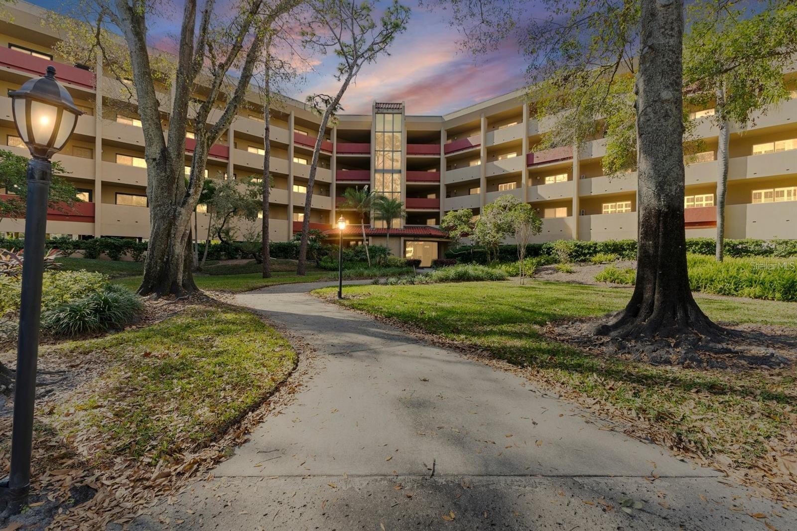 3076 Eastland Blvd #210, Clearwater, FL 33761