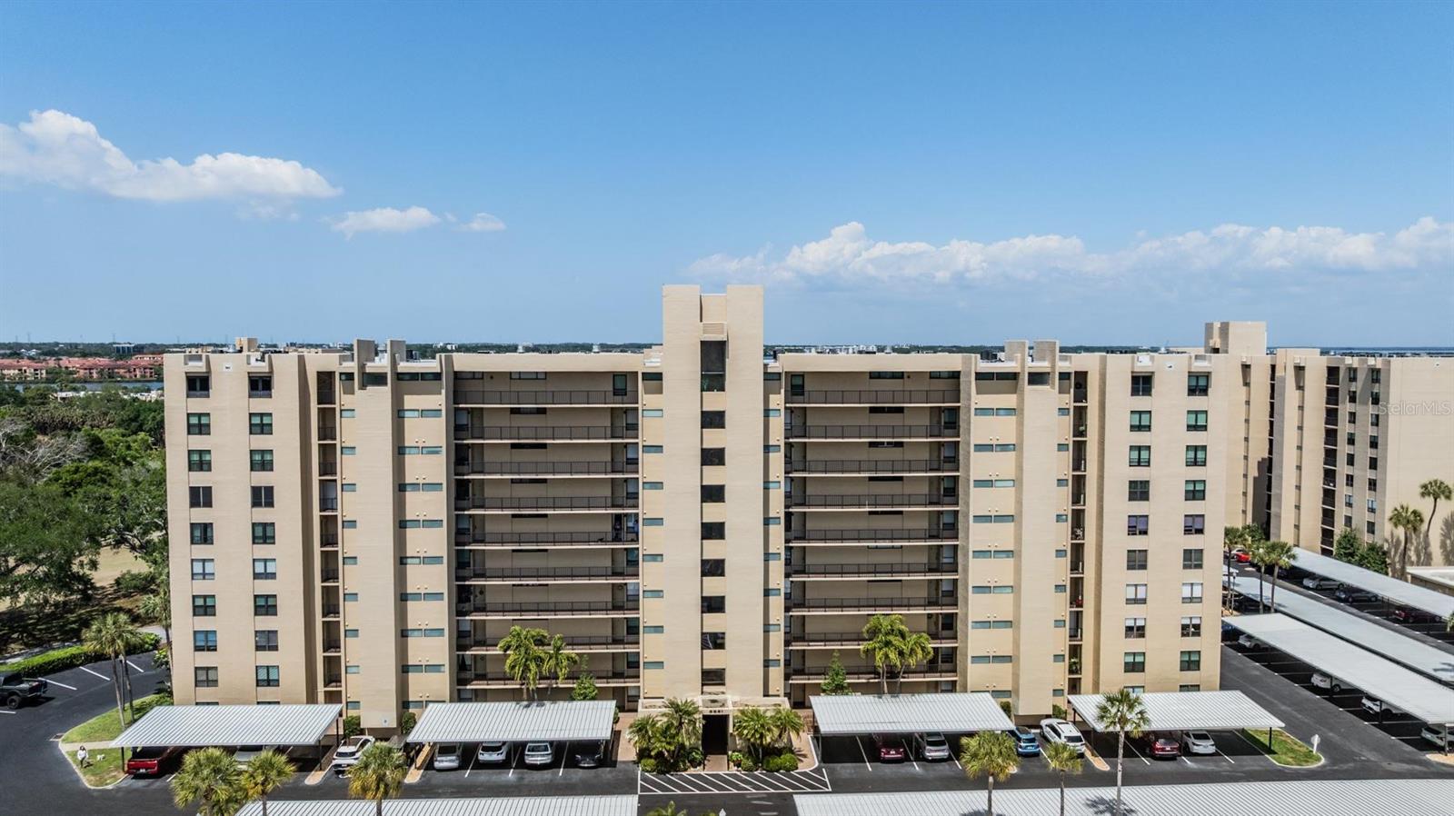 2621 Cove Cay Dr #606, Clearwater, FL 33760