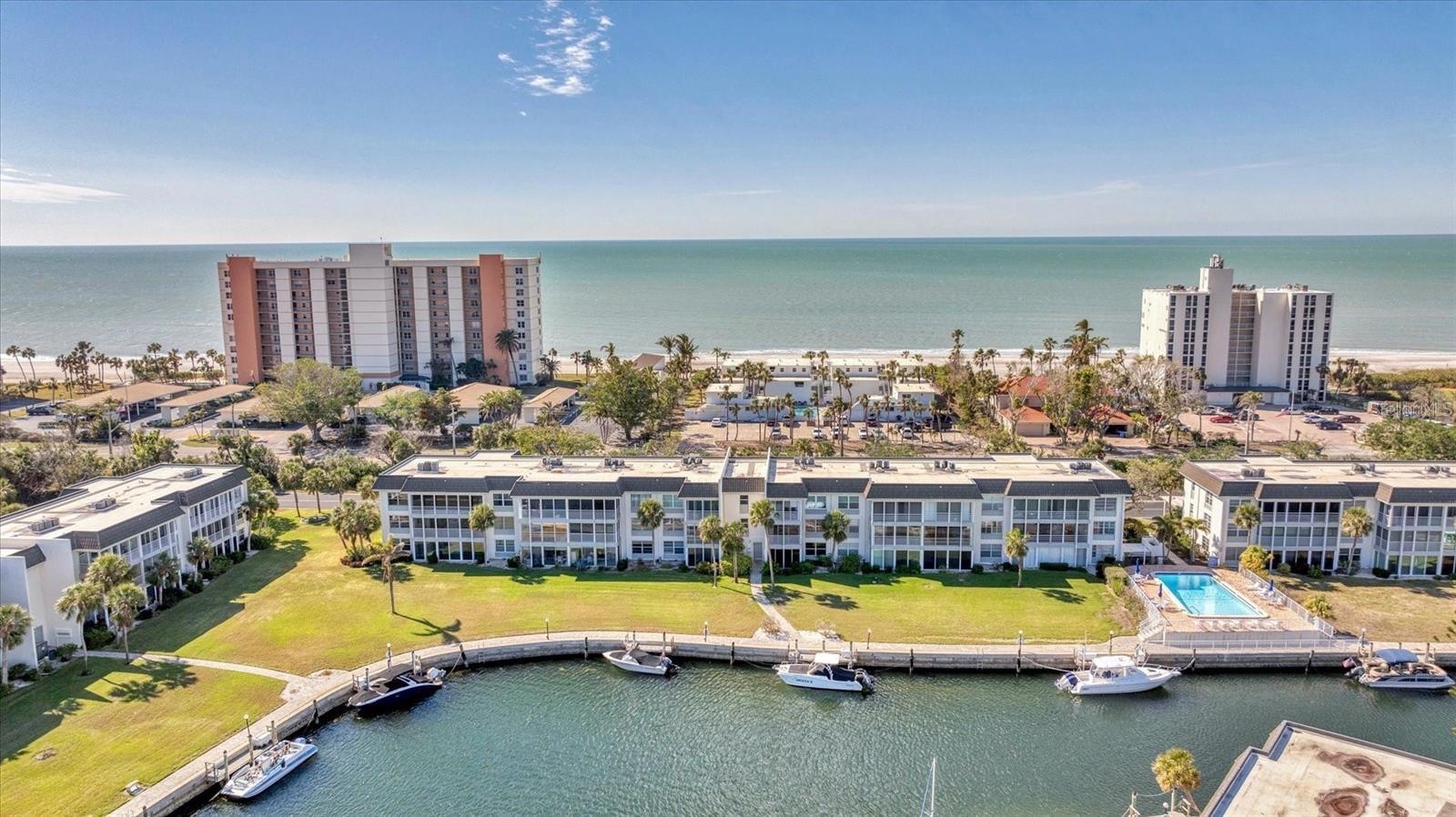4350 Chatham Dr #106, Longboat Key, FL 34228