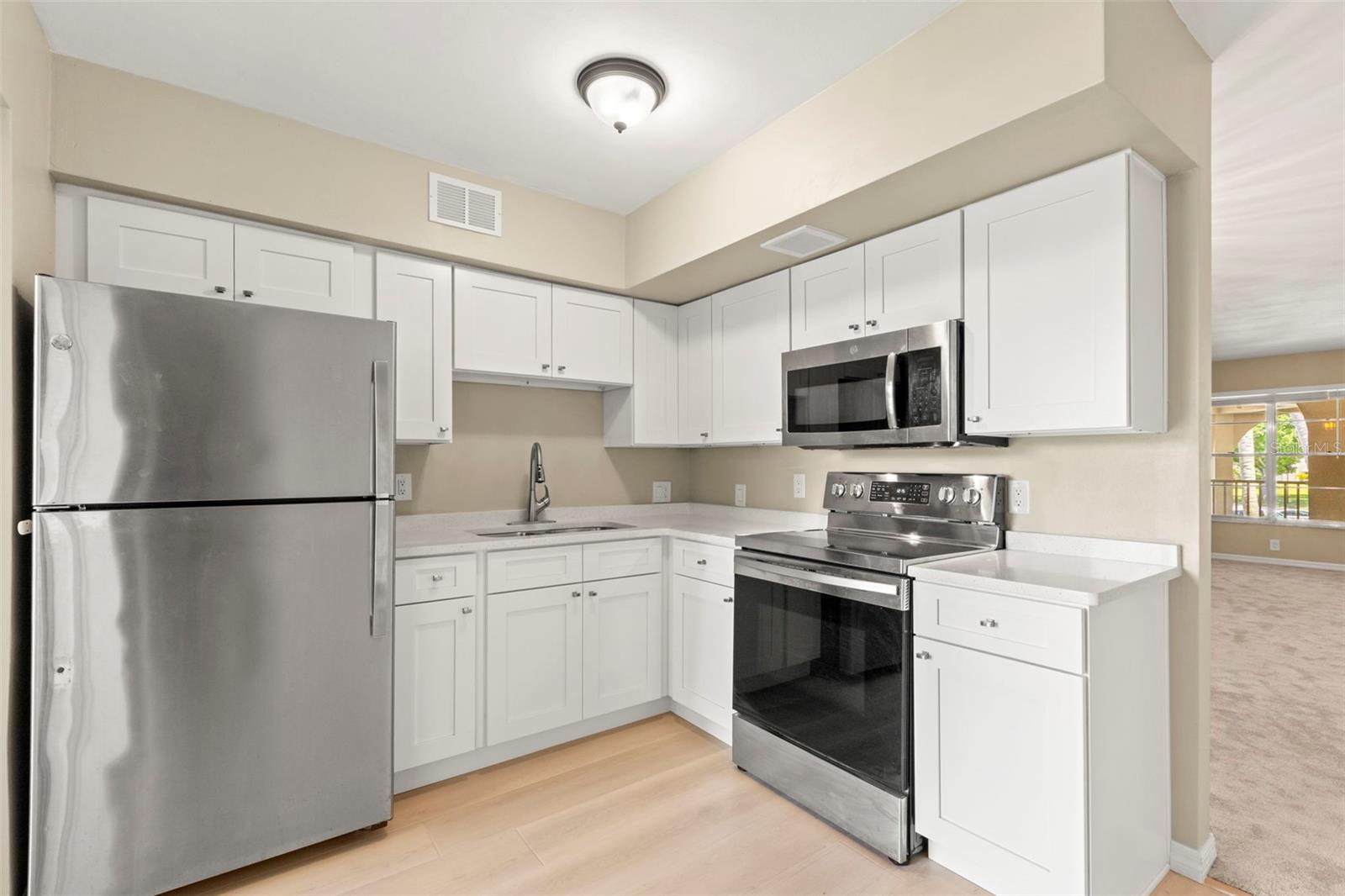 2433 Brazilia Dr #41, Clearwater, FL 33763