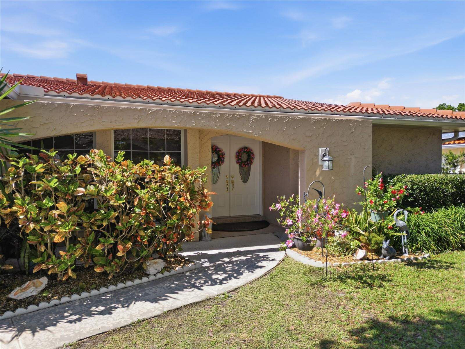 2138 Egret Dr, Clearwater, FL 33764