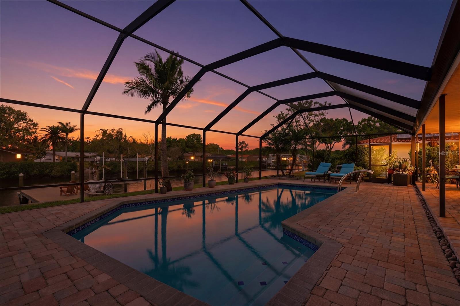 2138 Egret Dr, Clearwater, FL 33764