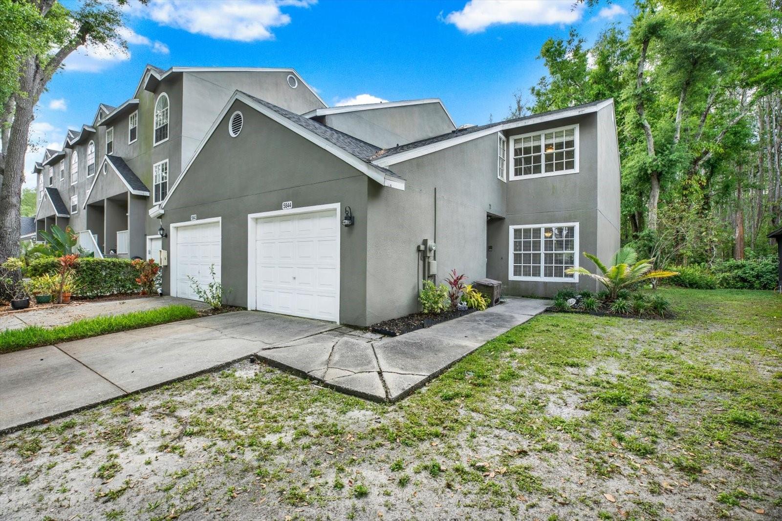 5844 Red Cedar Ln, Tampa, FL 33625