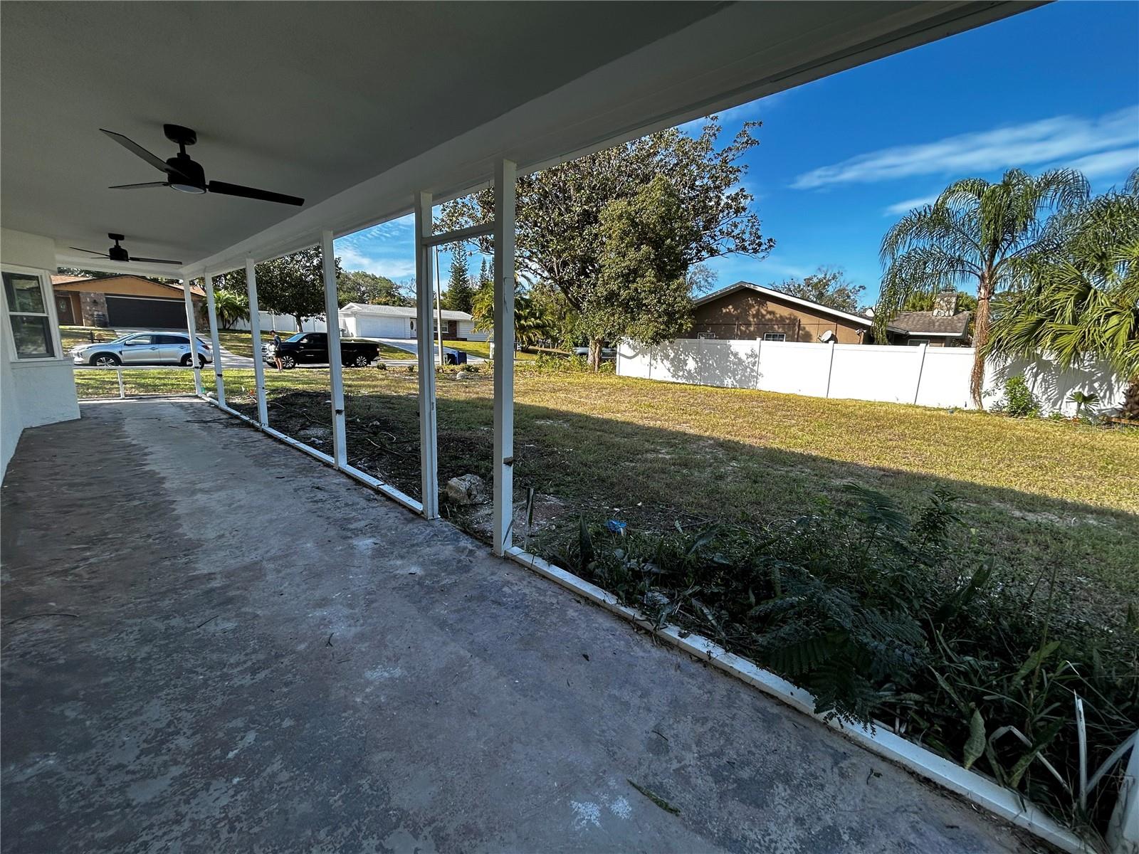 6370 Conniewood Sq, New Port Richey, FL 34653