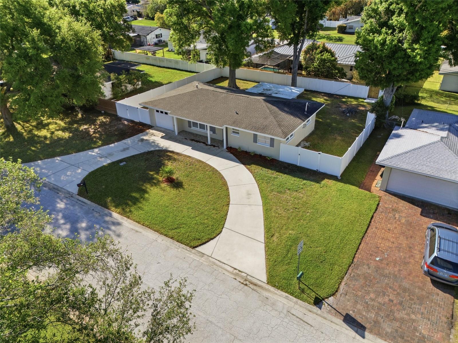 1817 Hunt Ln, Clearwater, FL 33764