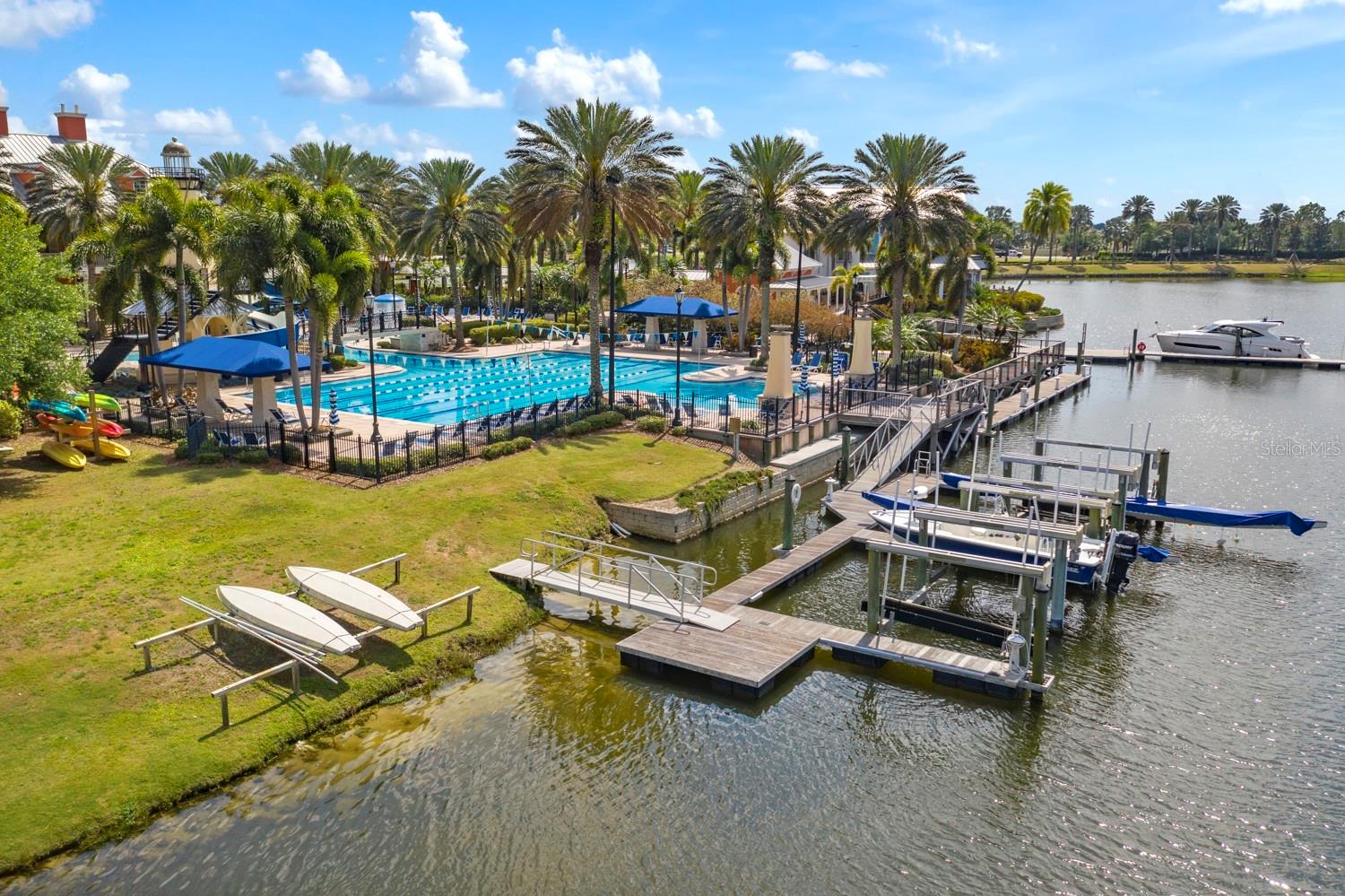 435 Islebay Dr, Apollo Beach, FL 33572
