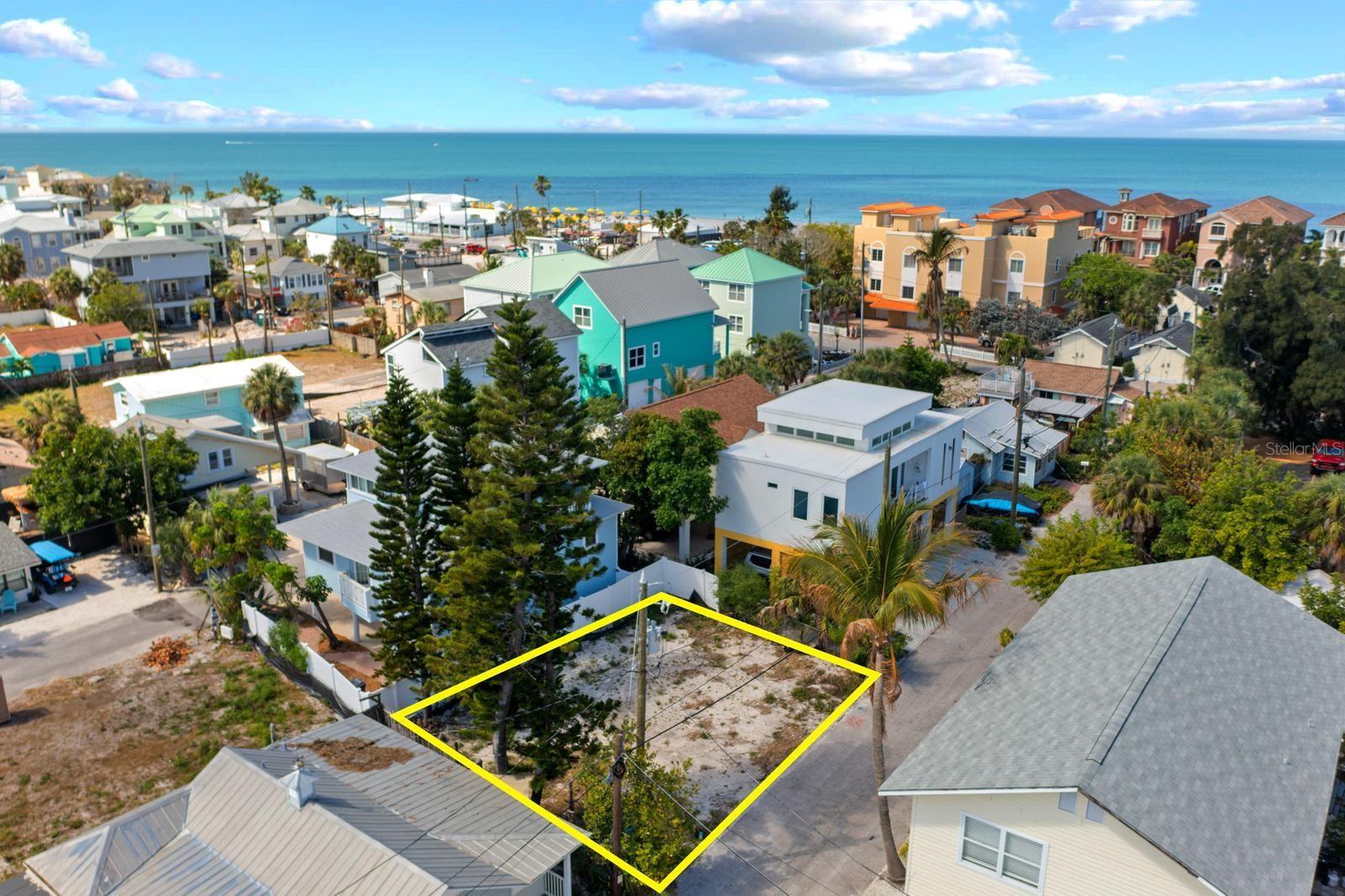 119 95th Ave, Treasure Island, FL 33706