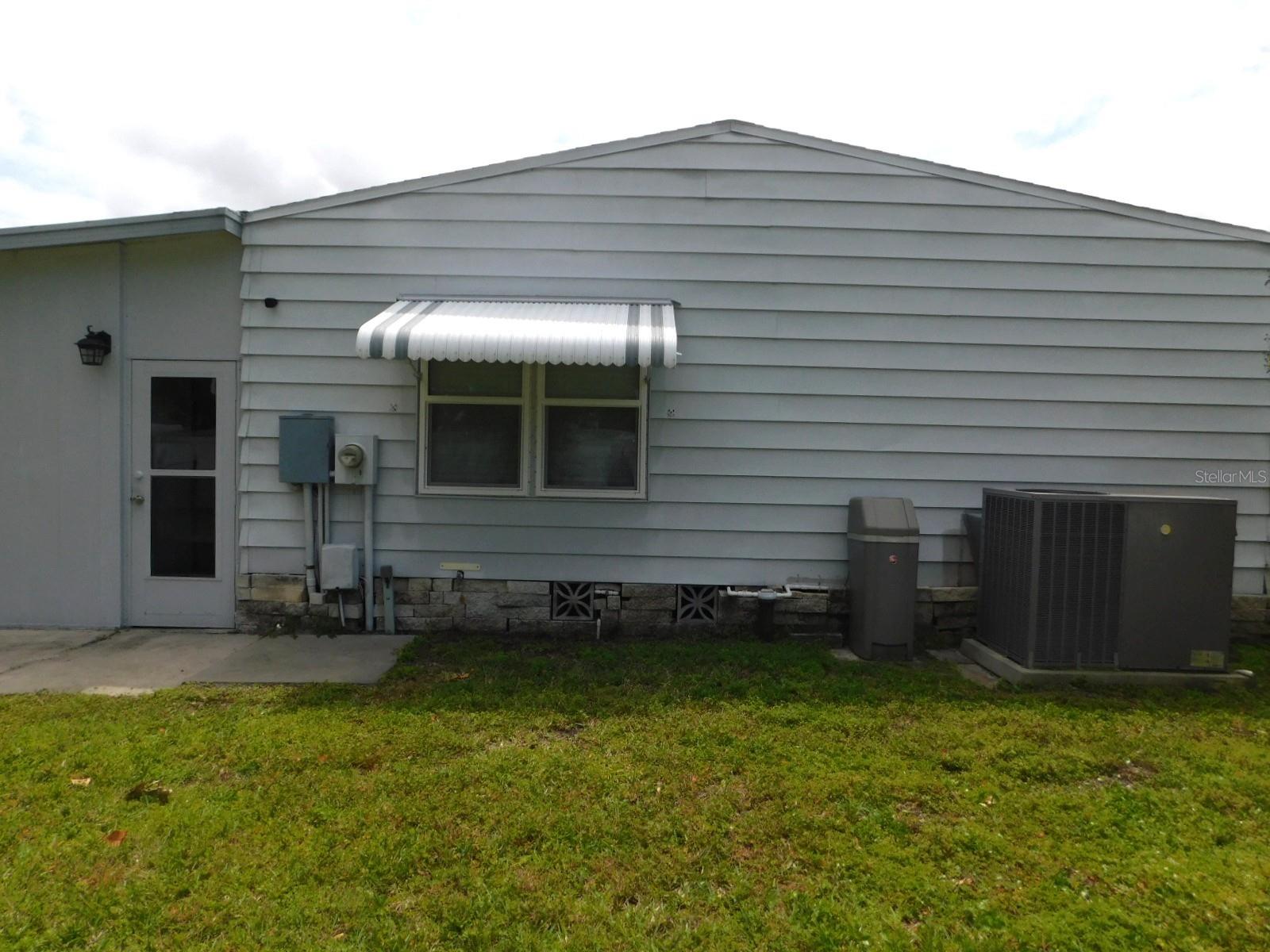 1001 Starkey Rd #99, Largo, FL 33771