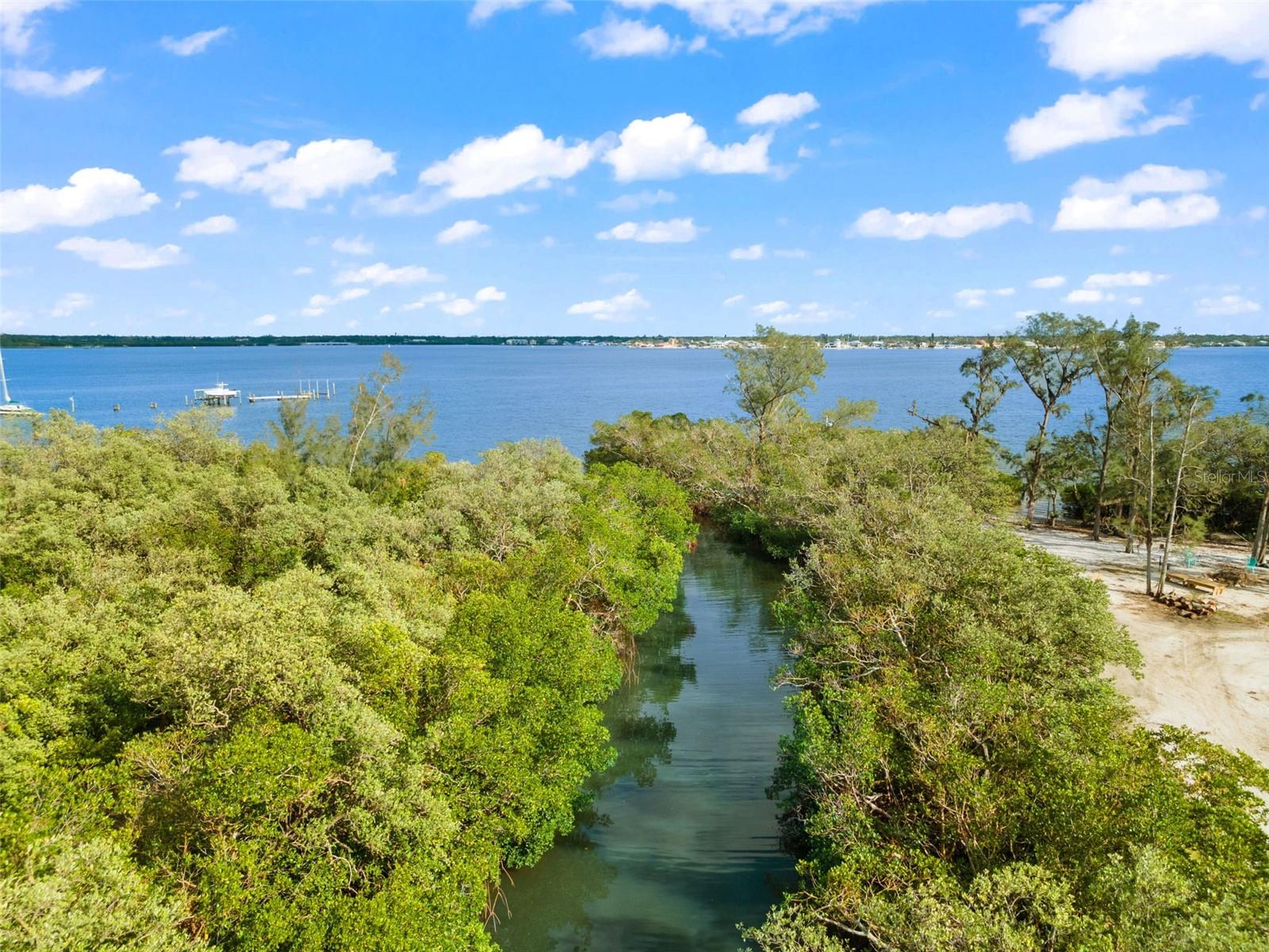 7325 Holly Rd, Terra Ceia, FL 34250