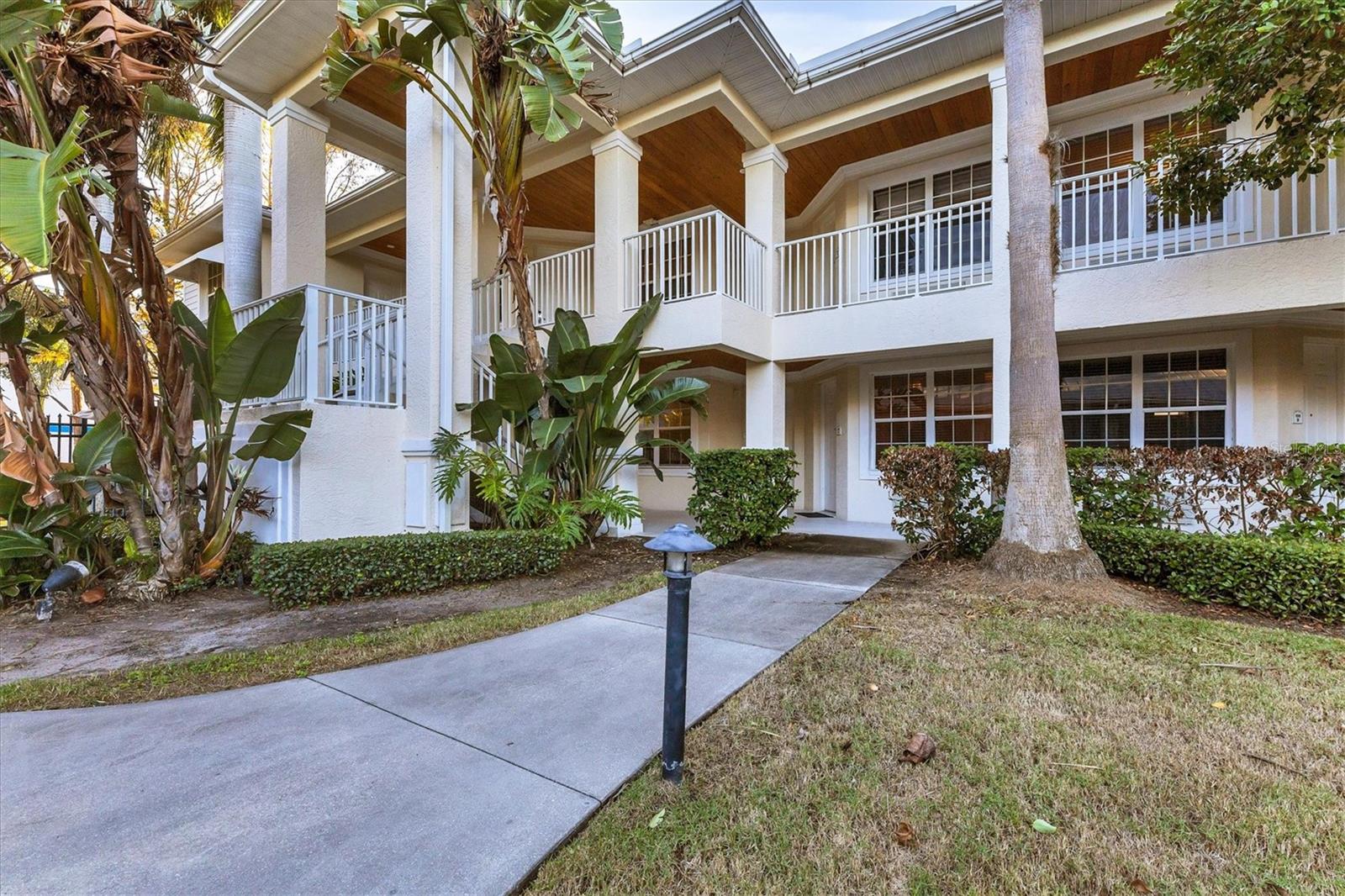 3506 54th Dr W #104, Bradenton, FL 34210