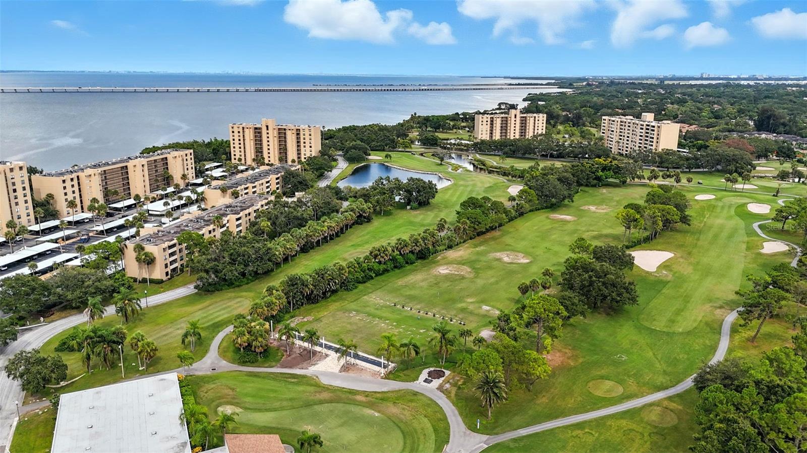 2614 Cove Cay Dr #405, Clearwater, FL 33760