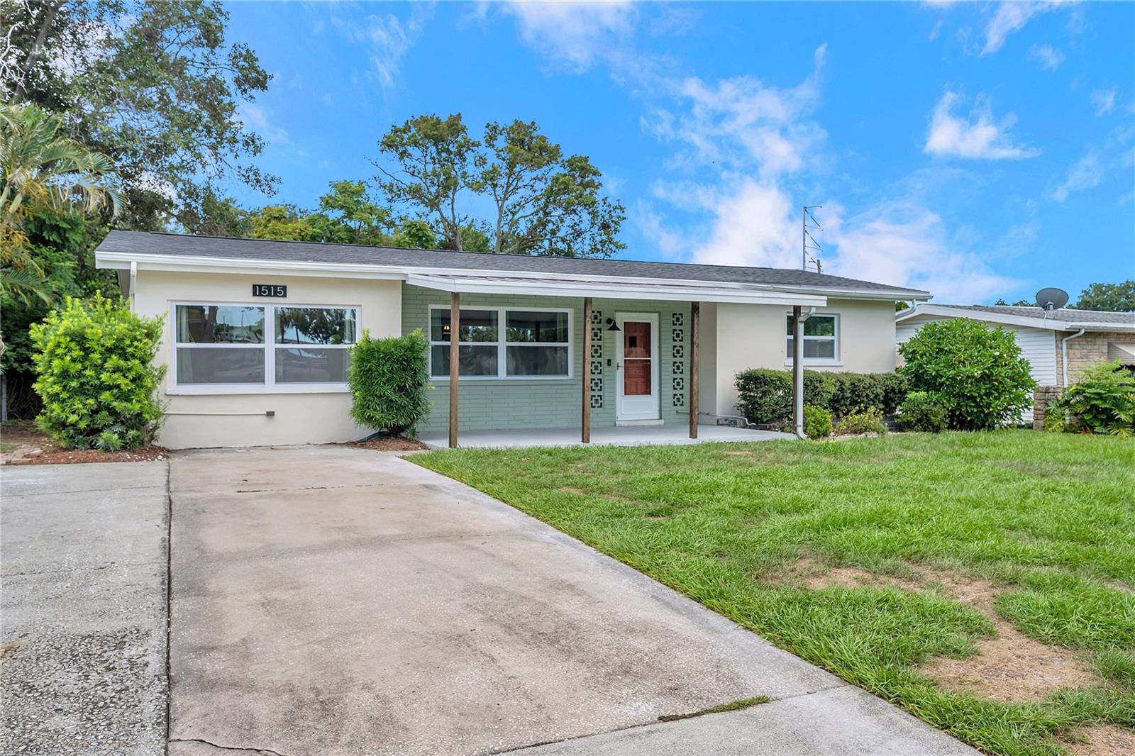 1515 Belleair Rd, Clearwater, FL 33756