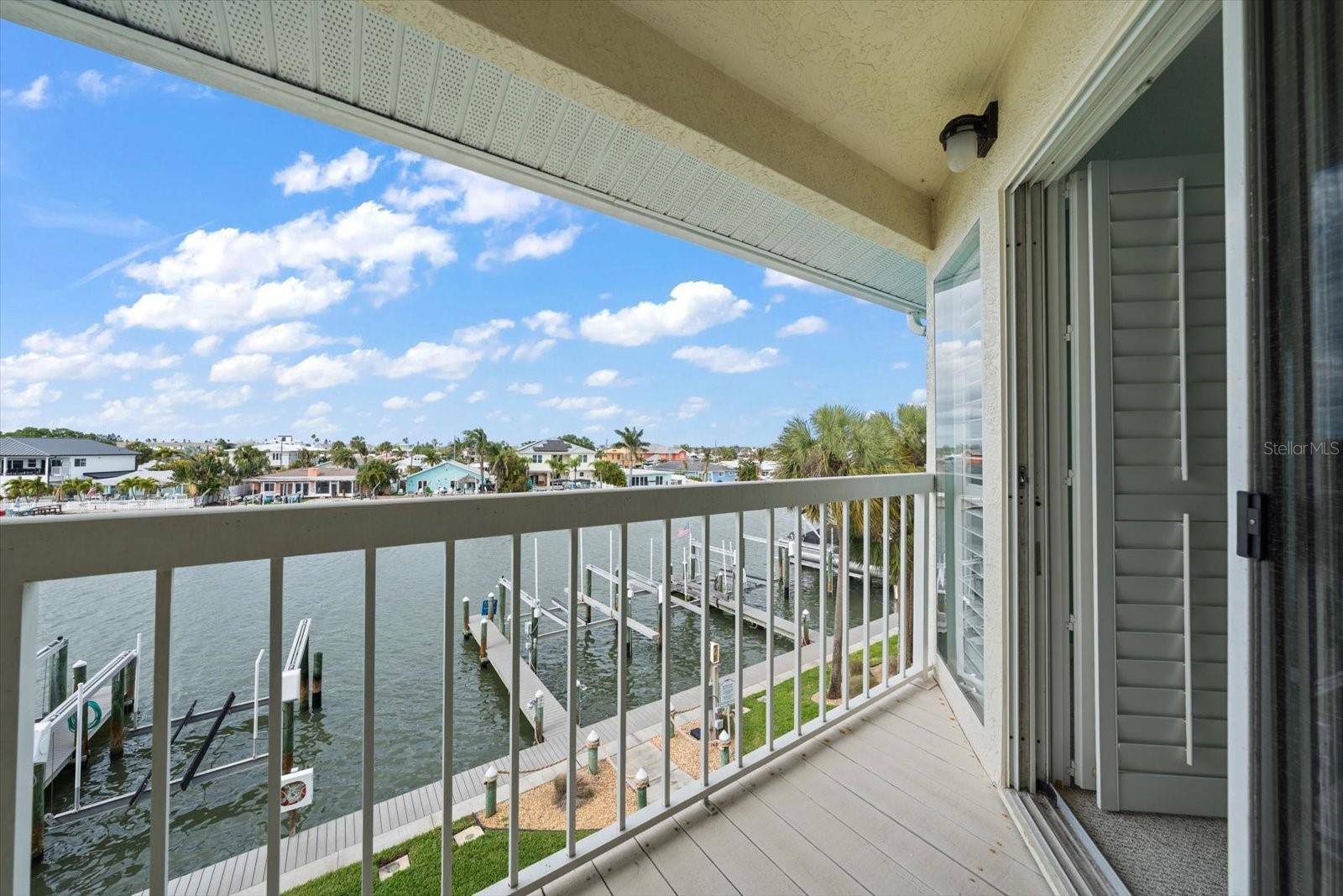 124 Marcdale Blvd, Indian Rocks Beach, FL 33785