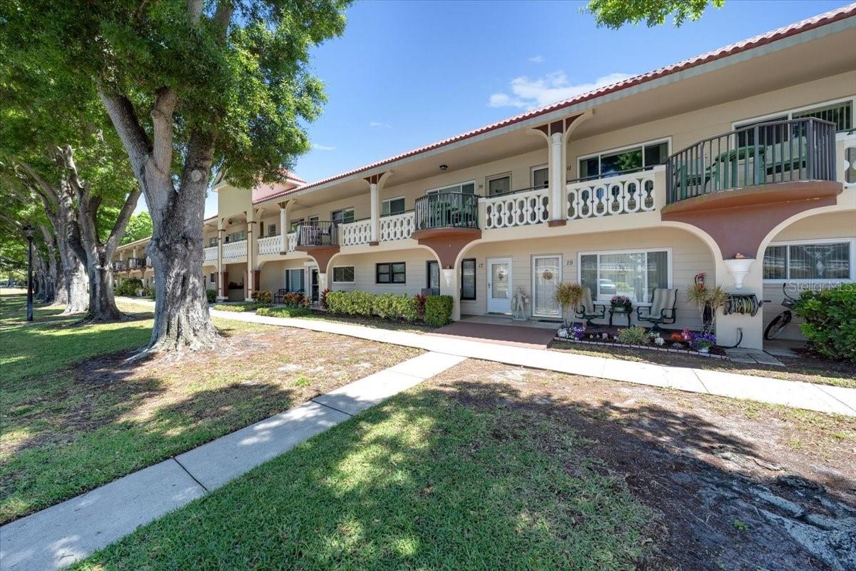 2401 Franciscan Dr #41, Clearwater, FL 33763
