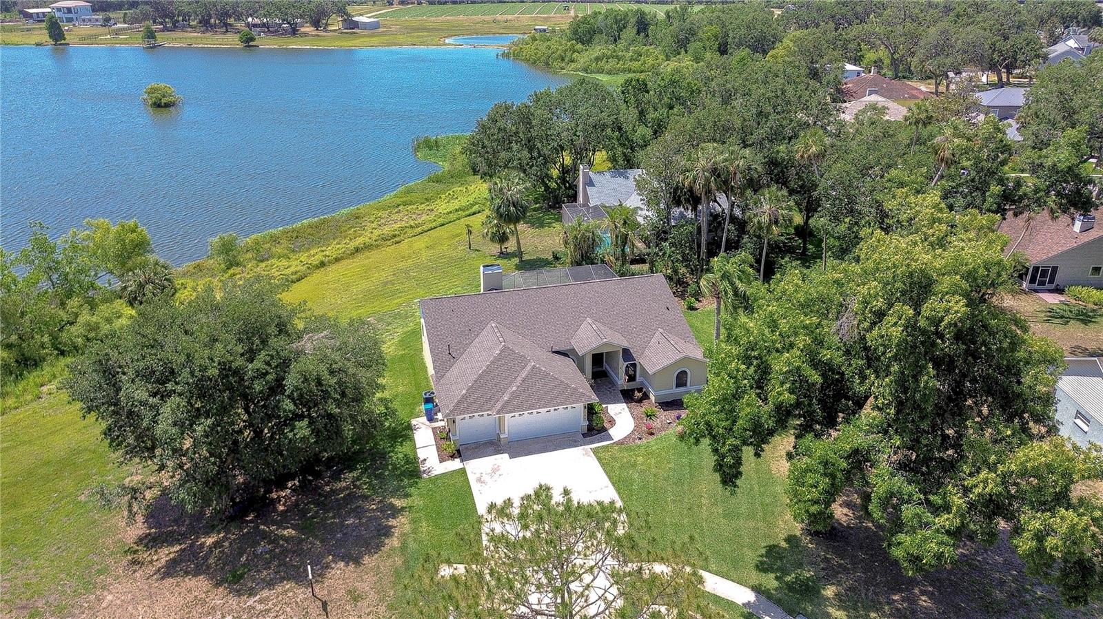 709 Sportsman Park Dr, Seffner, FL 33584
