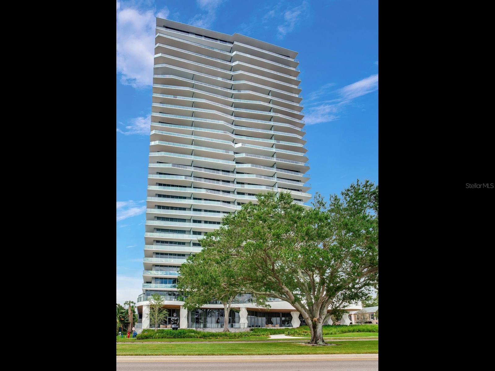 3101 W Bayshore Blvd #402, Tampa, FL 33629