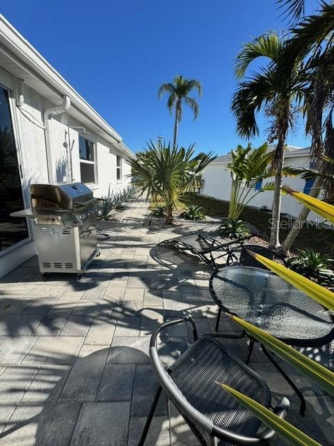 541 Spanish Dr N, Longboat Key, FL 34228