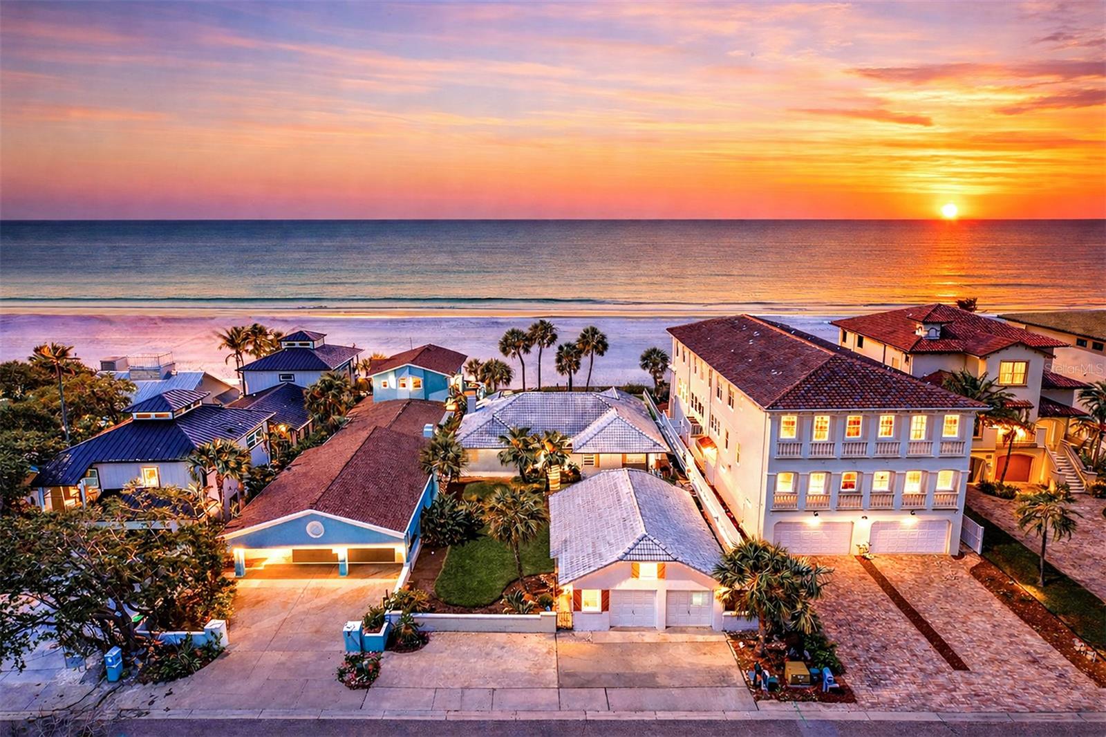 18206 Sunset Blvd, Redington Shores, FL 33708