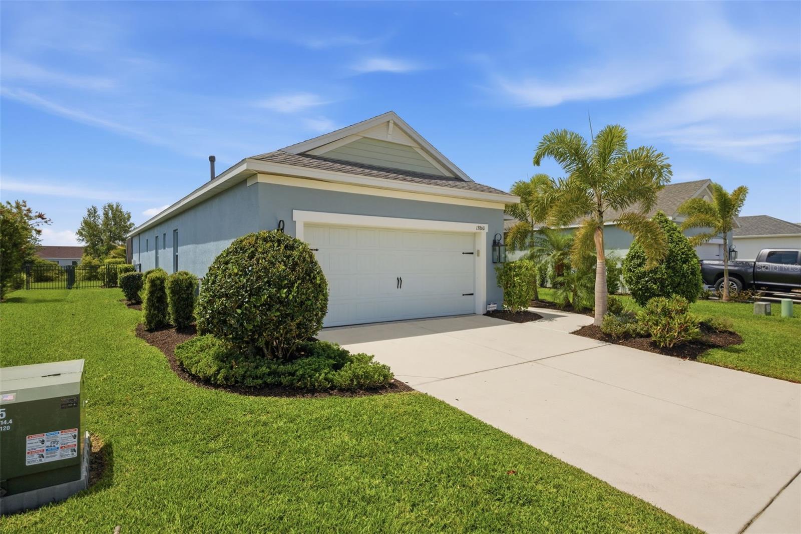 13860 Old Creek Ct, Parrish, FL 34219