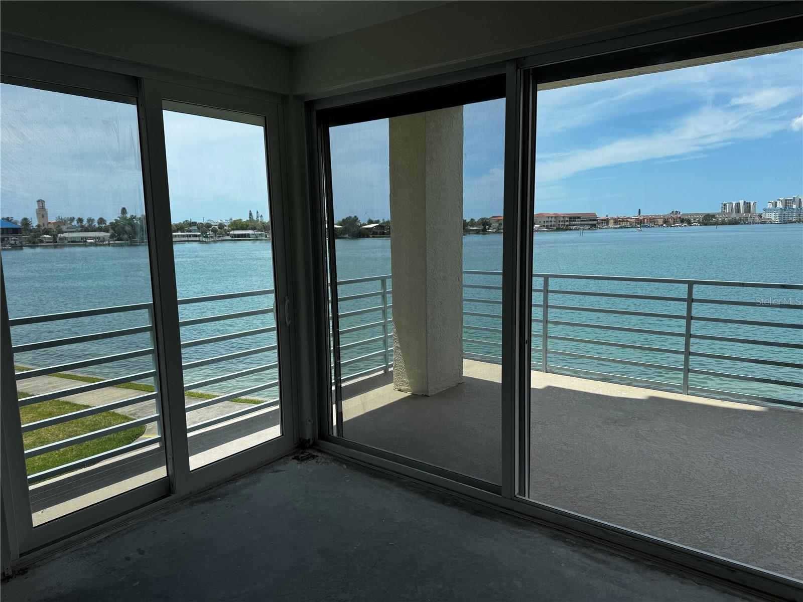 7932 Sailboat Key Blvd S #101, South Pasadena, FL 33707