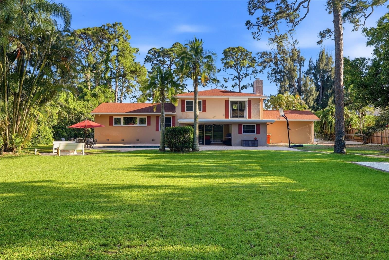 13355 Park Blvd, Seminole, FL 33776