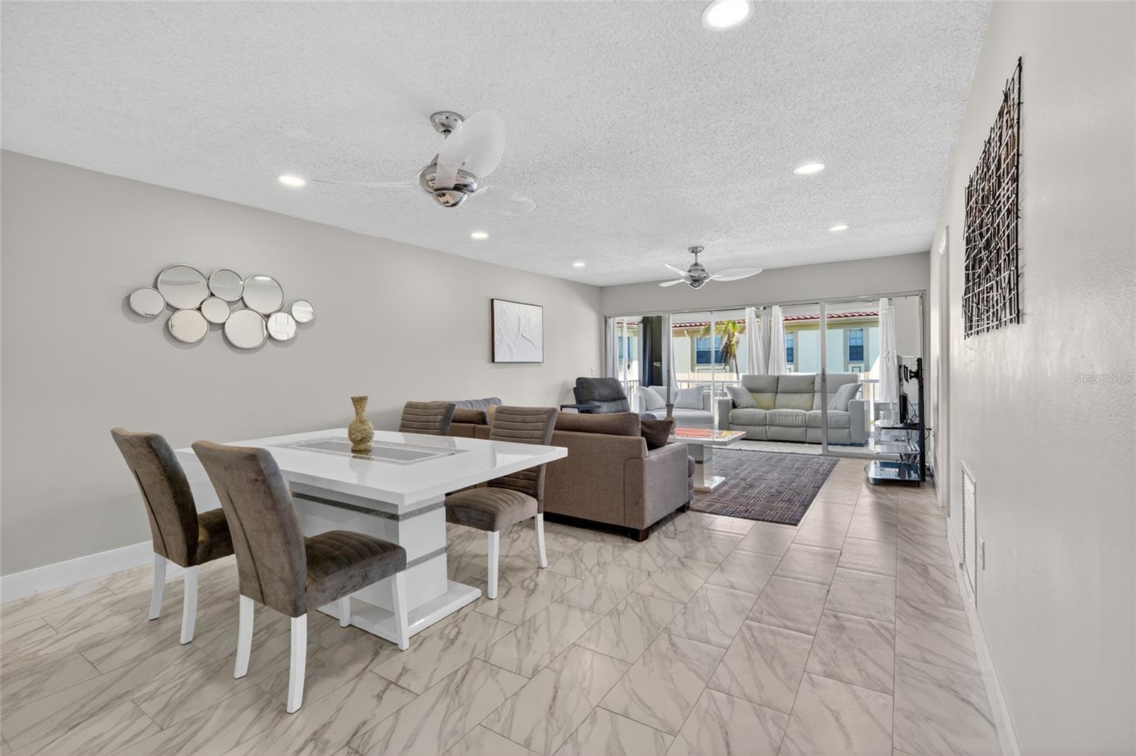 19029 Us Highway 19 N #6-16, Clearwater, FL 33764