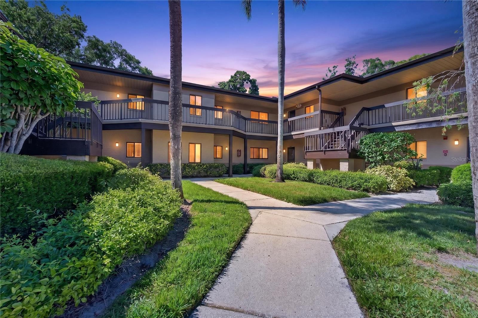 2691 Sabal Springs Cir #201, Clearwater, FL 33761