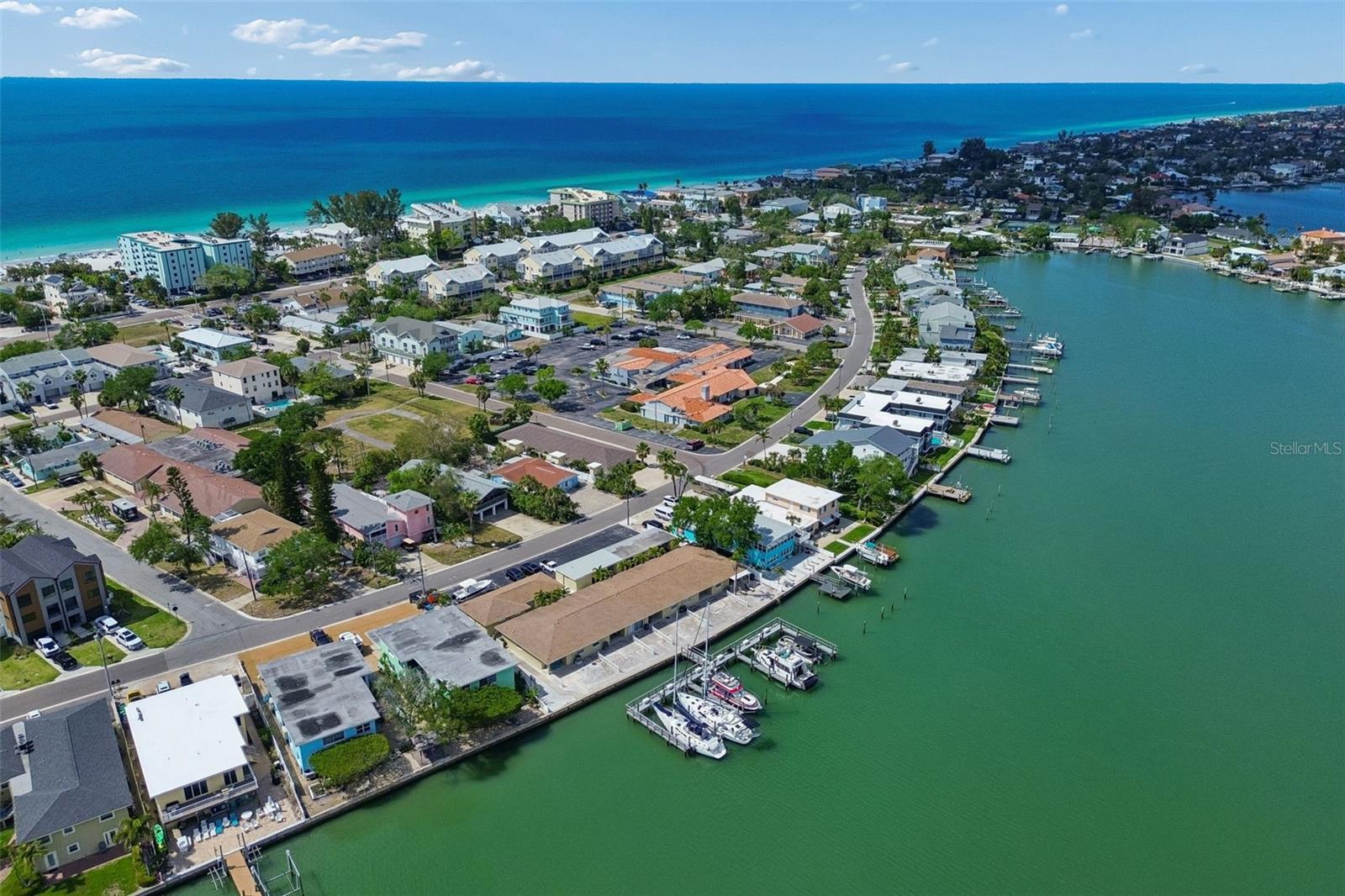 2307 Bay Blvd, Indian Rocks Beach, FL 33785