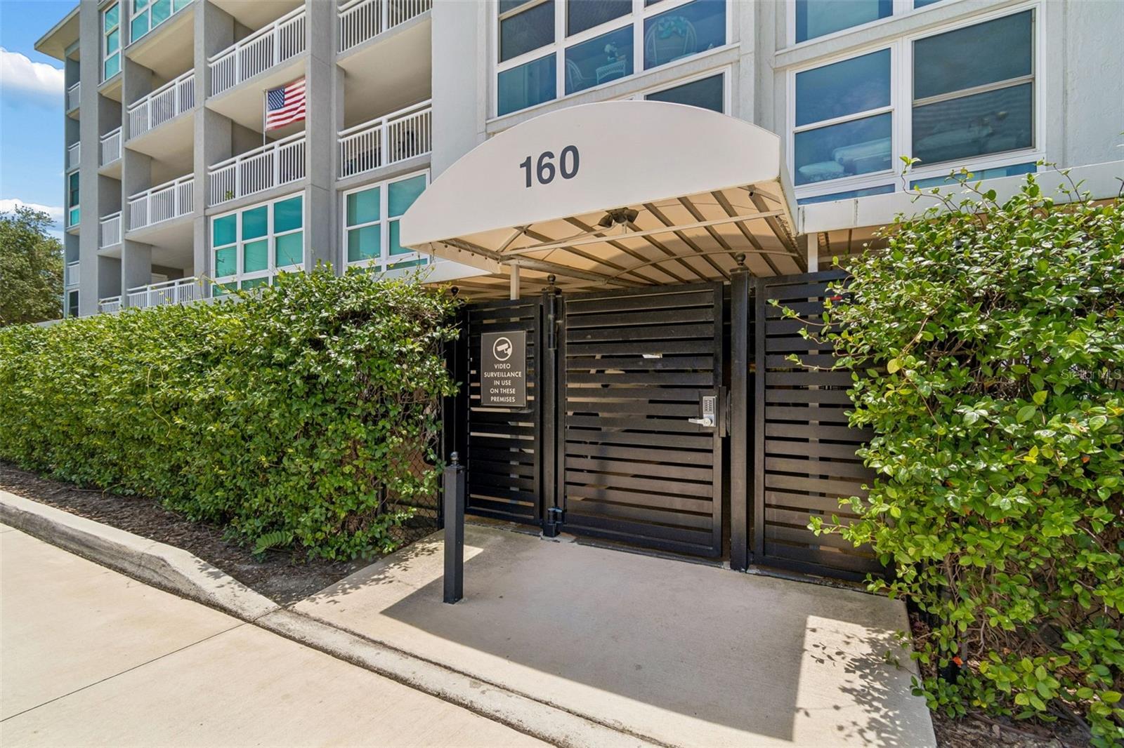 160 Columbia Dr #206, Tampa, FL 33606