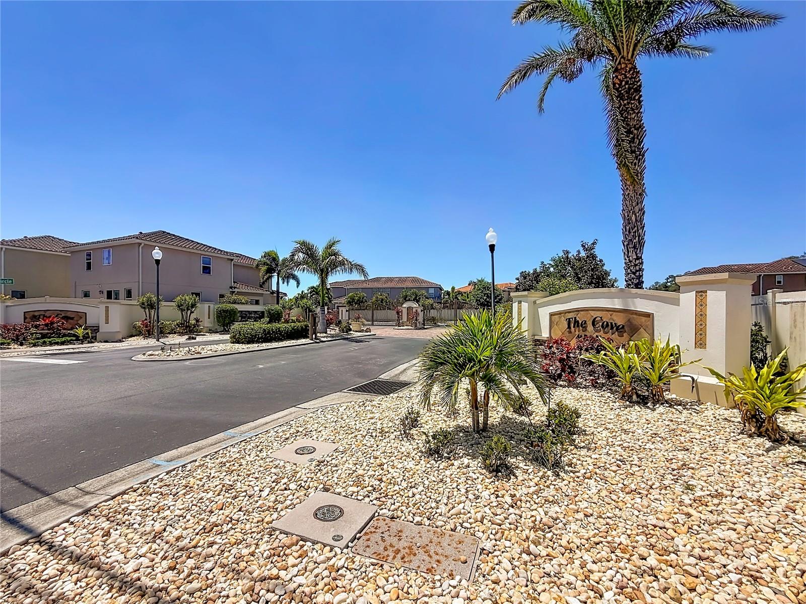 10193 Grand Oak Cir, Madeira Beach, FL 33708