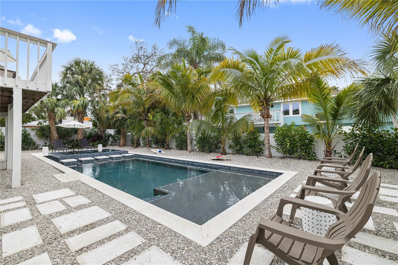 228 Gladiolus St, Anna Maria, FL 34216