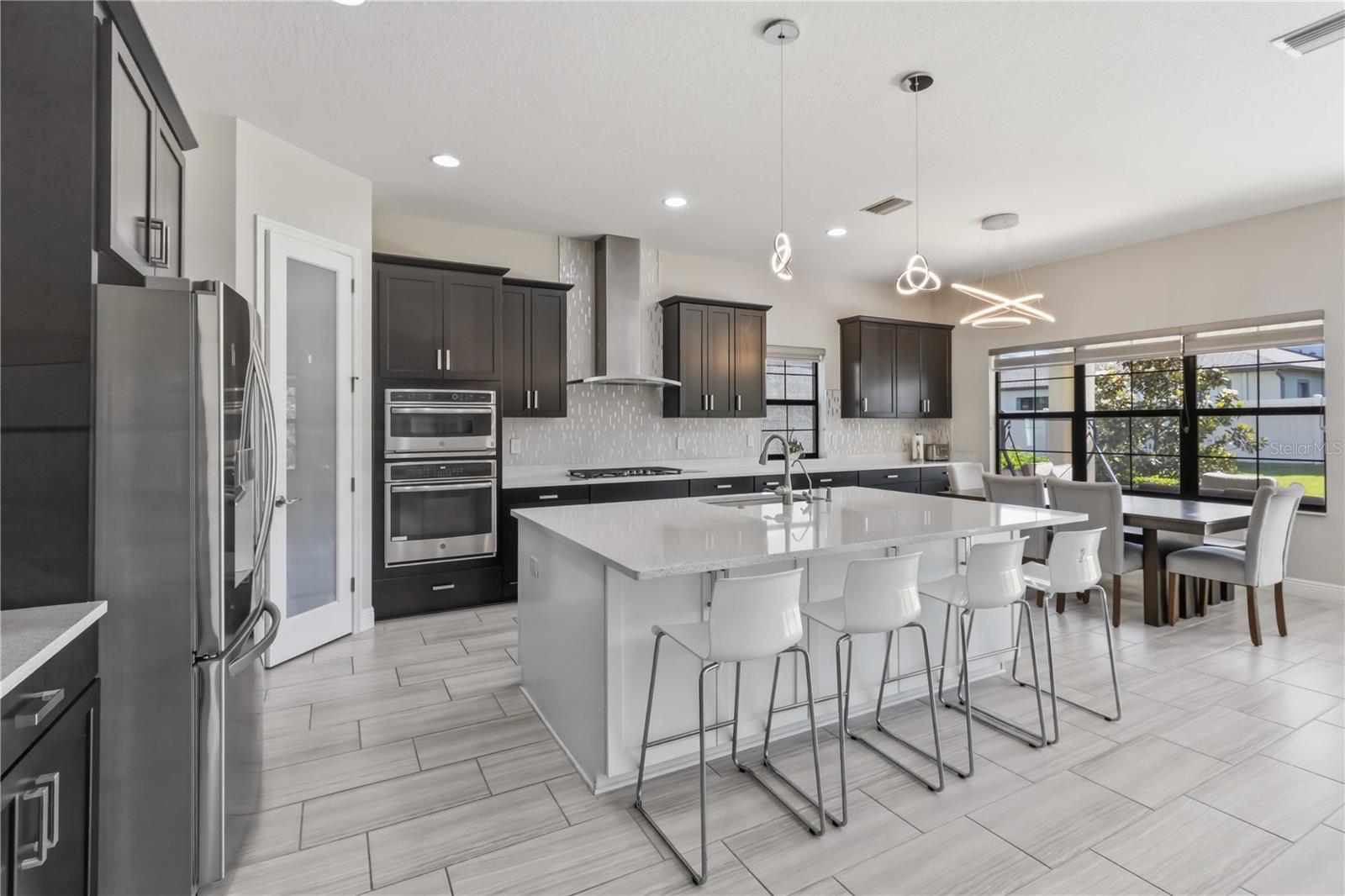 805 Viscount St, Brandon, FL 33511