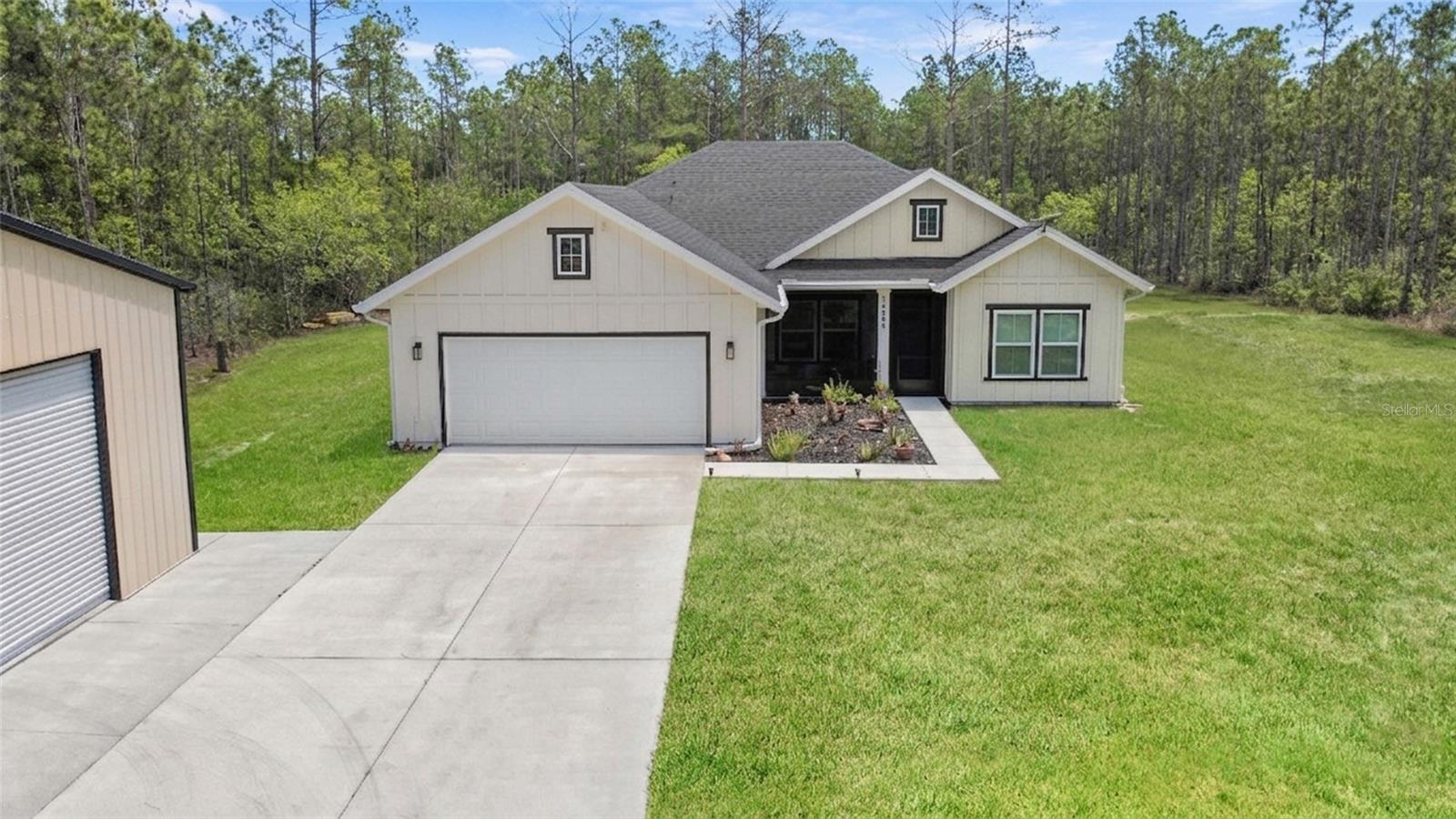10550 Crotty Ave, Hastings, FL 32145