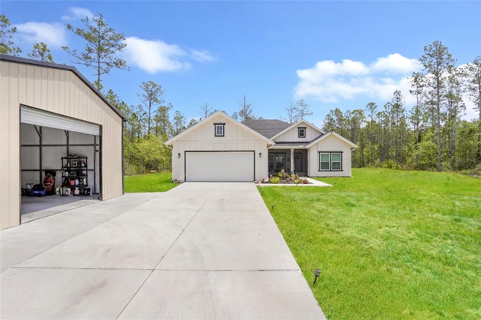 10550 Crotty Ave, Hastings, FL 32145