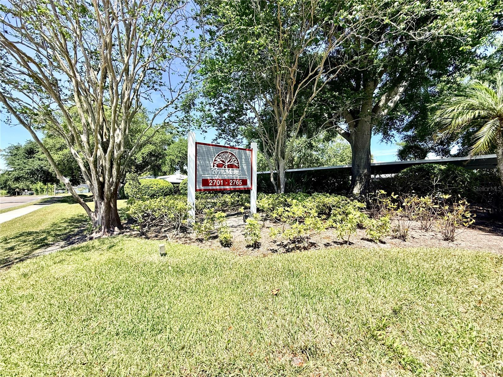 2749 Countryside Blvd #14, Clearwater, FL 33761