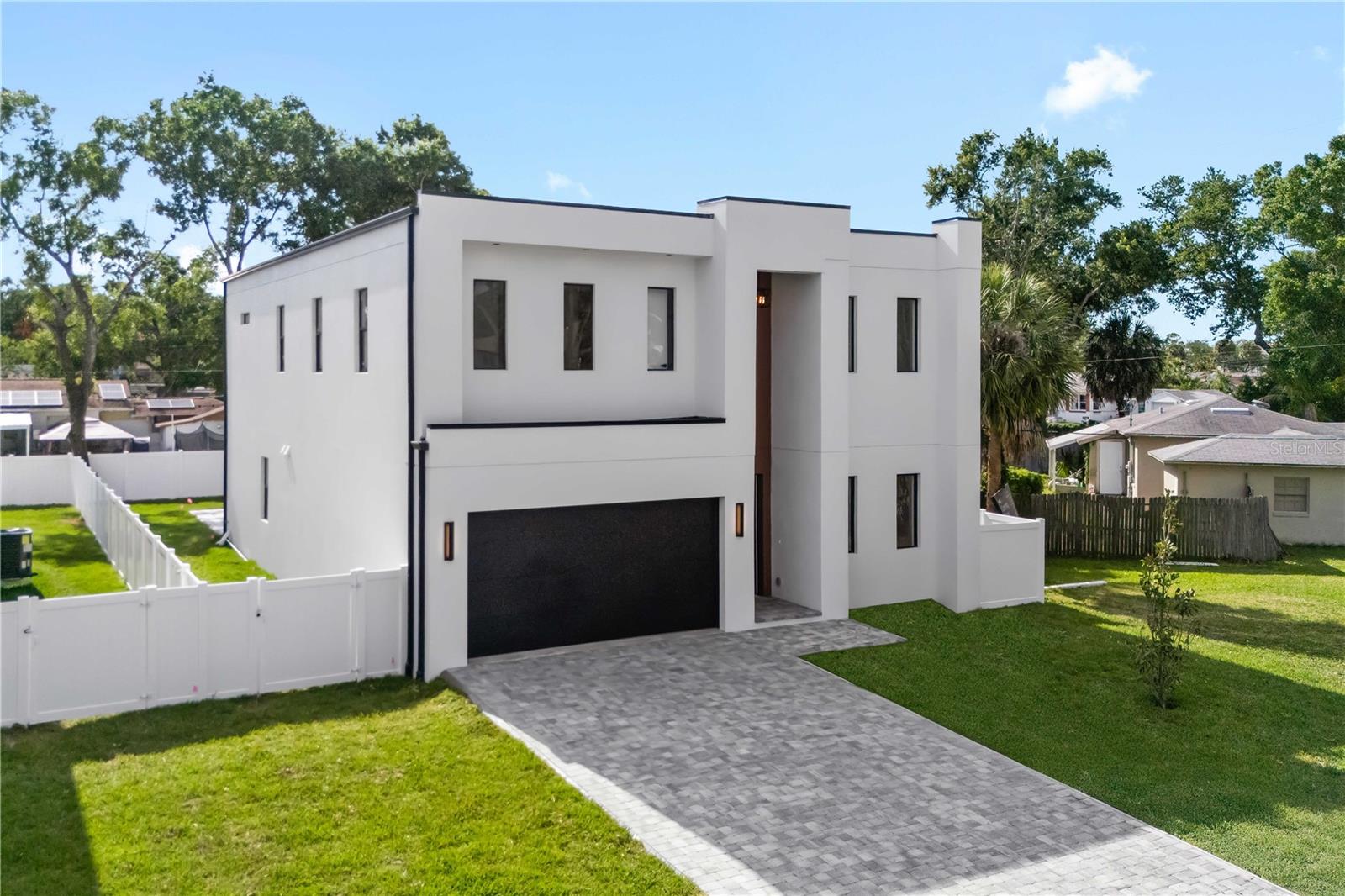 2308 12 N Elcoe Dr, Tampa, FL 33603
