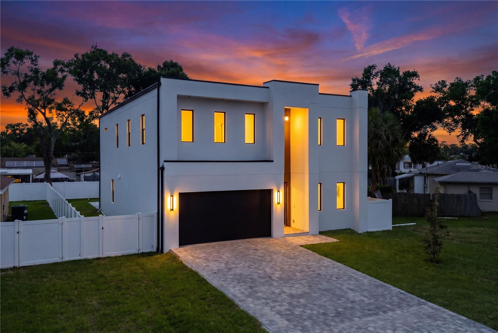 2308 12 N Elcoe Dr, Tampa, FL 33603