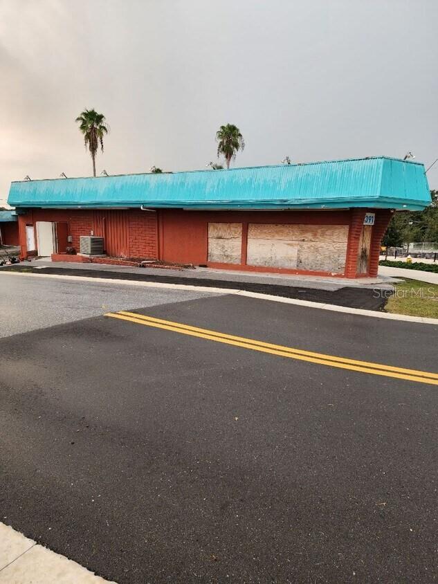 1383 Gulf To Bay Blvd, Clearwater, FL 33755