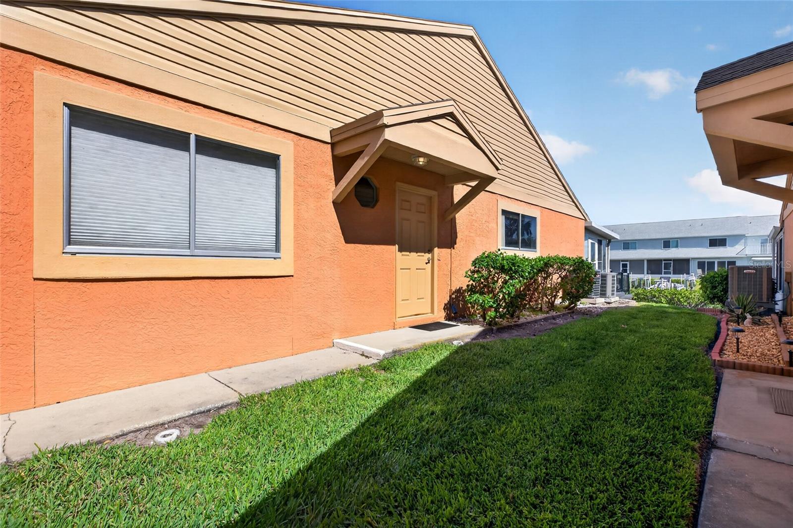 14617 Loridawn Dr #8, Seminole, FL 33776